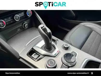 Photo 17 Alfa Romeo Stelvio  2.2 160 ch AT8