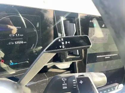 Photo 12 Renault Austral  E-Tech hybrid 200