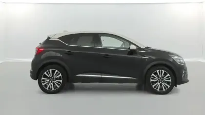 Photo 32 Renault Captur  E-Tech Plug-in 160