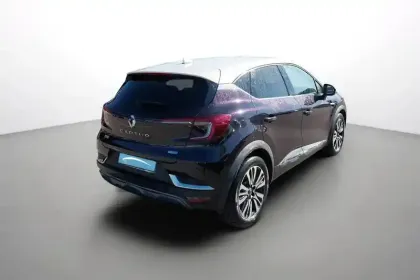 Photo 22 Renault Captur  E-Tech Plug-in 160