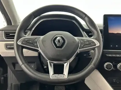 Photo 41 Renault Captur  E-Tech Plug-in 160