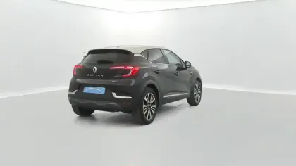 Photo 31 Renault Captur  E-Tech Plug-in 160