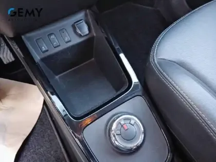 Photo 18 Dacia Spring Gén. I (BBG) Ph2 Expression 5