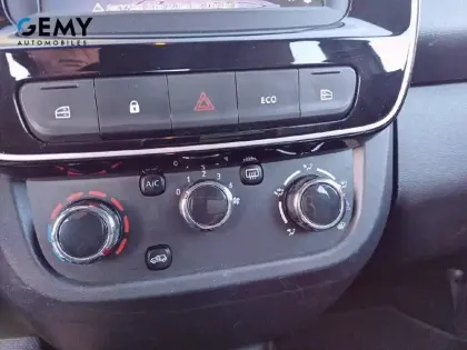 Photo 16 Dacia Spring Gén. I (BBG) Ph2 Expression 5