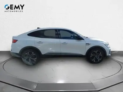 Photo 36 Renault Arkana  E-Tech hybride 145 - 22