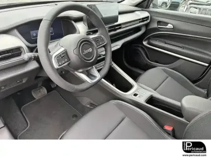 Photo 35 Jeep Avenger  1.2 Turbo T3 110 ch e-Hybrid BVR6