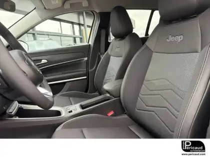 Photo 36 Jeep Avenger  1.2 Turbo T3 110 ch e-Hybrid BVR6