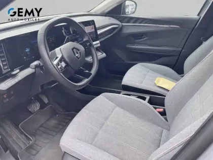 Photo 7 Renault Megane Gén. V (BCB) Ph1 Equilibre 5