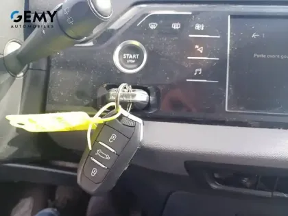 Photo 14 Citroën C4 Grand  Spacetourer BlueHDi 130 S&S BVM6