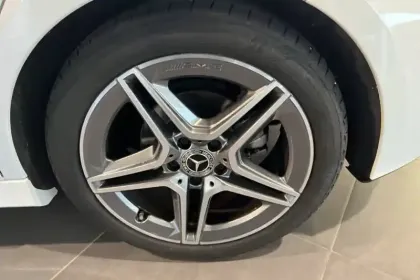 Photo 11 Mercedes Classe A Gén. IV (W177) Ph1 AMG Line 5