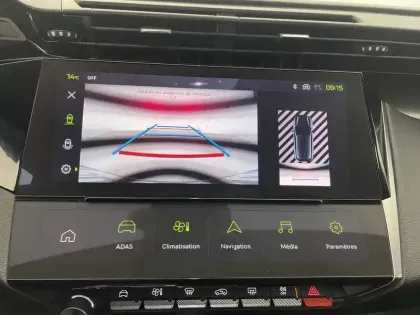 Photo 25 Peugeot 308  BlueHDi 130ch S&S EAT8