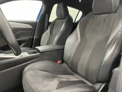 Photo 13 Peugeot 308  BlueHDi 130ch S&S EAT8