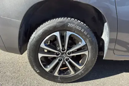 Photo 11 Citroën Berlingo Gén. III Ph1 Driver 3