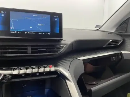 Photo 27 Peugeot 3008 Gén. II Ph2 Style 5