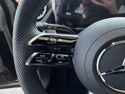 Photo 14 Mercedes GLA Gén. II (H247) Ph2 AMG Exclusive Design 5