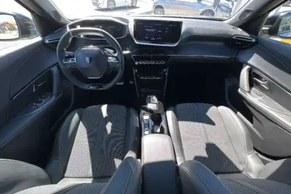 Photo 11 Peugeot 2008 Gén. II Ph2 GT 5