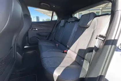 Photo 10 Peugeot 2008 Gén. II Ph2 GT 5