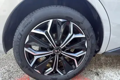 Photo 14 DS DS 4  BlueHDi 130 EAT8