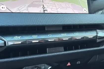 Photo 22 DS DS 4  BlueHDi 130 EAT8