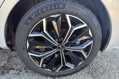 Photo 11 DS DS 4  BlueHDi 130 EAT8