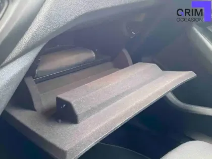 Photo 26 BMW Serie 1 Gén. III (F40) Ph2 Edition Sport 5