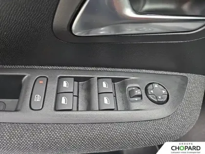 Photo 23 Peugeot 208 Gén. II Ph1 NG Style 5