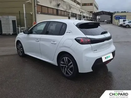 Photo 108 Peugeot 208  PureTech 75 S&S BVM5