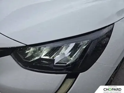 Photo 63 Peugeot 208  PureTech 75 S&S BVM5