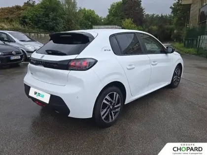 Photo 67 Peugeot 208  PureTech 75 S&S BVM5