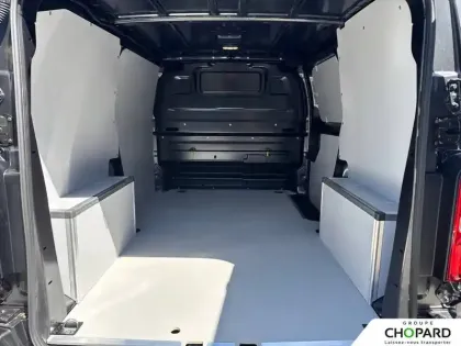 Photo 5 Peugeot Expert  FGN M DIESEL 180 CH AUTOMATIQUE