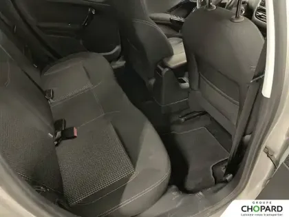 Photo 87 Peugeot 208  1.2 PureTech 110ch S&S EAT6