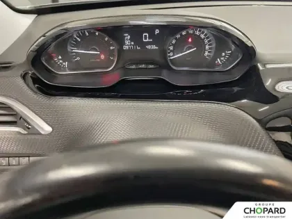 Photo 84 Peugeot 208  1.2 PureTech 110ch S&S EAT6