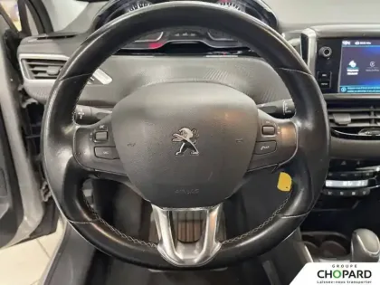 Photo 15 Peugeot 208 Gén. I Ph2 Allure 5