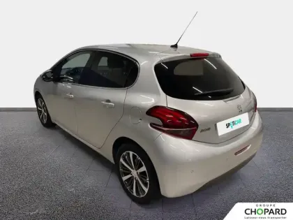 Photo 74 Peugeot 208  1.2 PureTech 110ch S&S EAT6