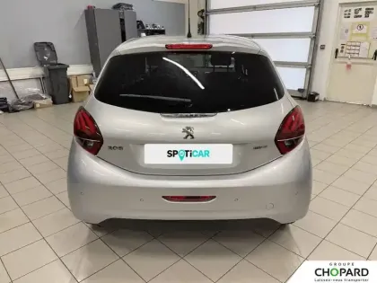 Photo 64 Peugeot 208  1.2 PureTech 110ch S&S EAT6