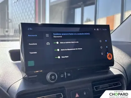 Photo 13 Peugeot Partner  FGN DIESEL 130 CH M AUT