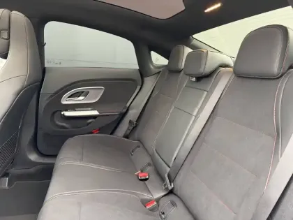 Photo 22 Mercedes CLA Gén. III (C174/C178) Ph1 AMG Line 4