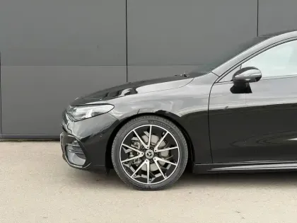 Photo 6 Mercedes CLA Gén. III (C174/C178) Ph1 AMG Line 4