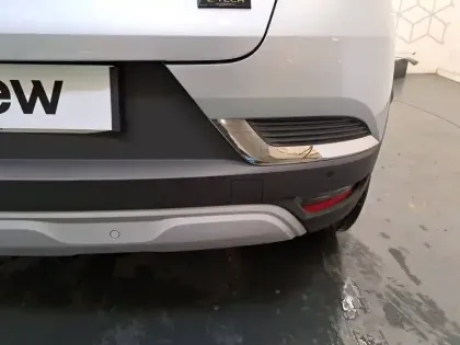 Photo 11 Renault Captur  E-Tech full hybrid 145