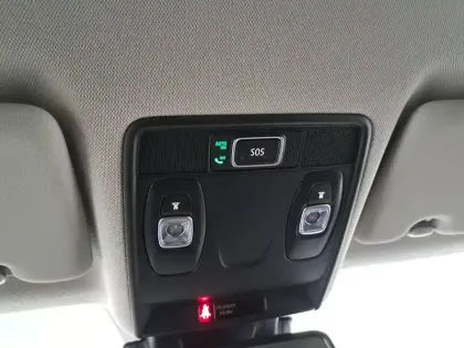 Photo 38 Renault Captur  E-Tech full hybrid 145