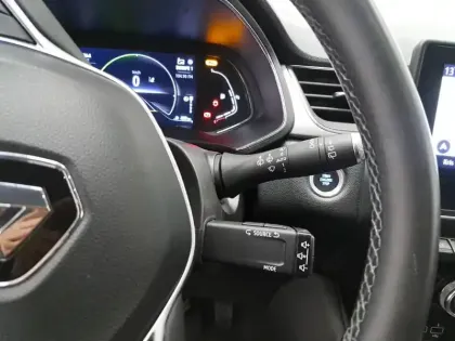 Photo 29 Renault Captur  E-Tech 145 - 21