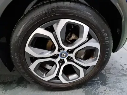 Photo 17 Renault Captur  E-Tech 145 - 21