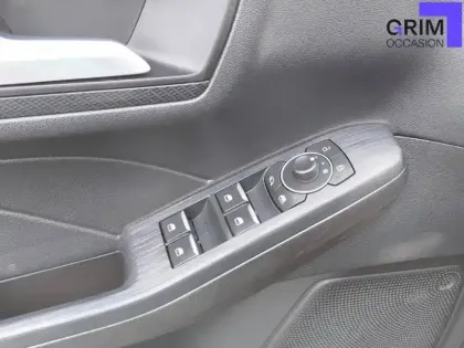 Photo 48 Ford Kuga  2.5 Duratec 190 ch FlexiFuel FHEV E85 Powershift