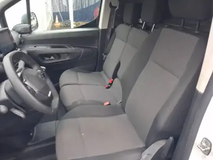 Photo 12 Peugeot Partner  FOURGON STANDARD 650 KG BLUEHDI 100 S&S BVM6