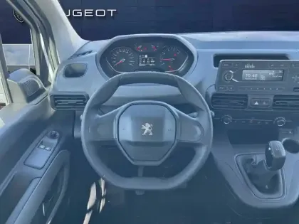 Photo 40 Peugeot Rifter  Standard BlueHDi 100 S&S BVM6