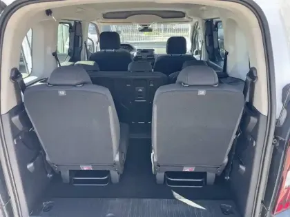 Photo 36 Peugeot Rifter  Standard BlueHDi 100 S&S BVM6