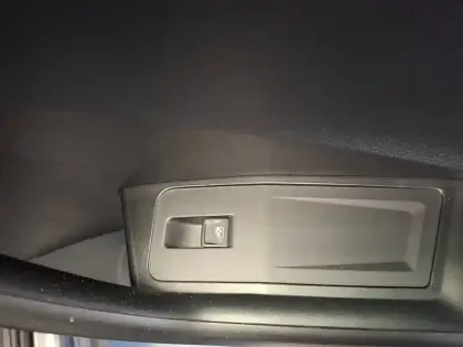 Photo 26 Volkswagen T-roc  1.0 TSI 110 Start/Stop BVM6