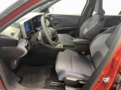 Photo 9 Renault 4 Renault  E-Tech Electrique 150 ch autonomie confort