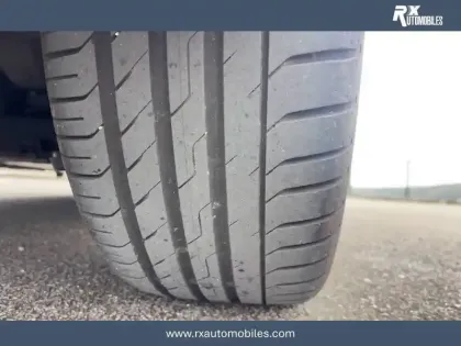 Photo 21 Volkswagen Golf Gén. VIII Ph1 Active 5