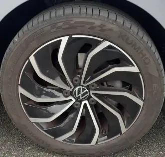 Photo 23 Volkswagen Golf Gén. VIII Ph1 Active 5